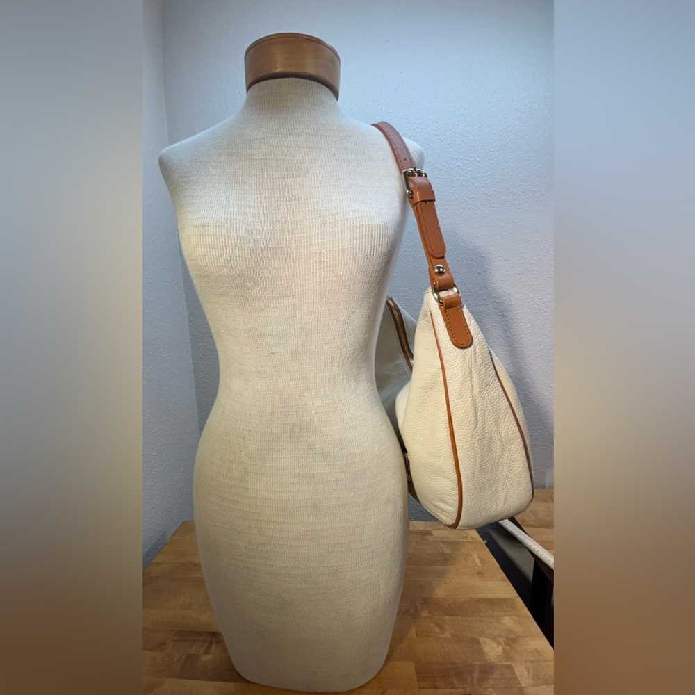 Valentina Italian Leather Hobo Bag Cream & Tan Shoulder Purse - Picture 4 of 13